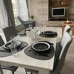Apartment Siyana 2-free Parking