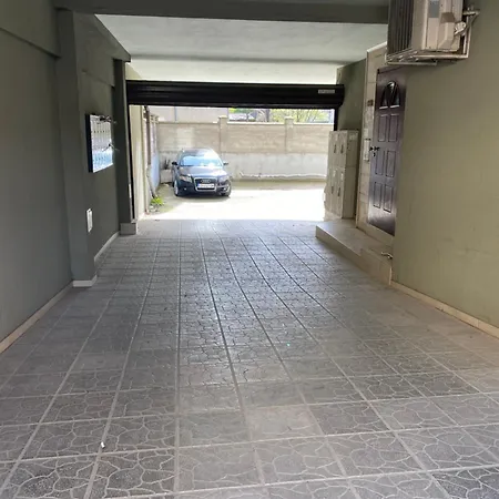Апартаменти Siyana 2-free Parking Варна